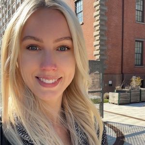 Meet your Posher, Red